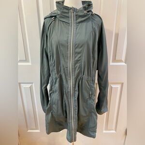 Athleta Teal Drip Drop Water Resistant Jacket with Stowaway Hood Size XL/T